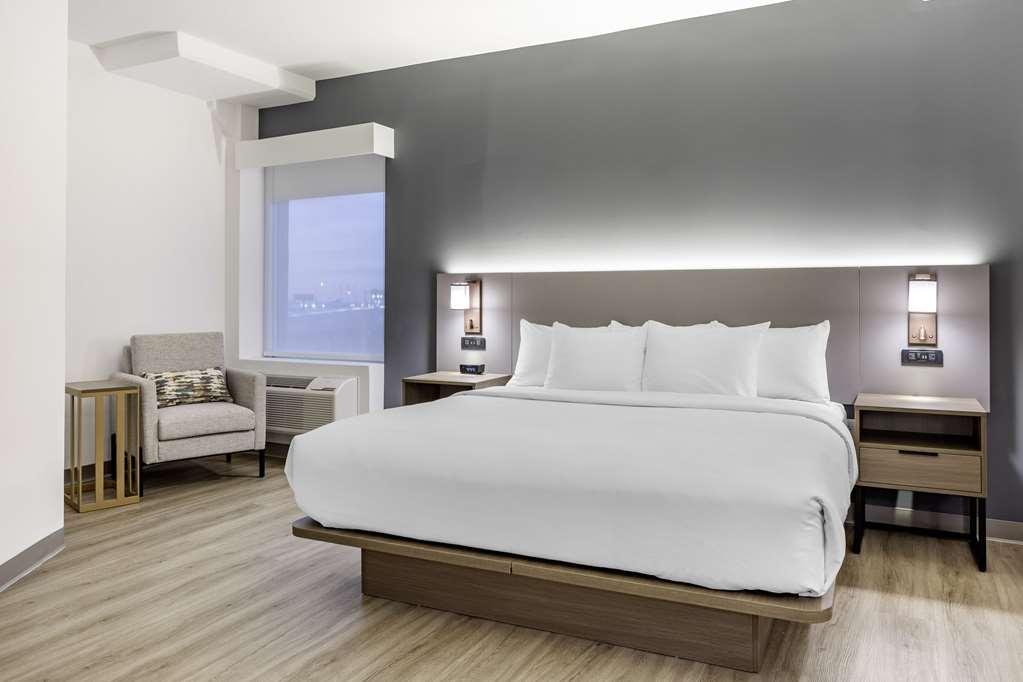 Comfort Inn & Suites Newark Liberty International Airport חדר תמונה