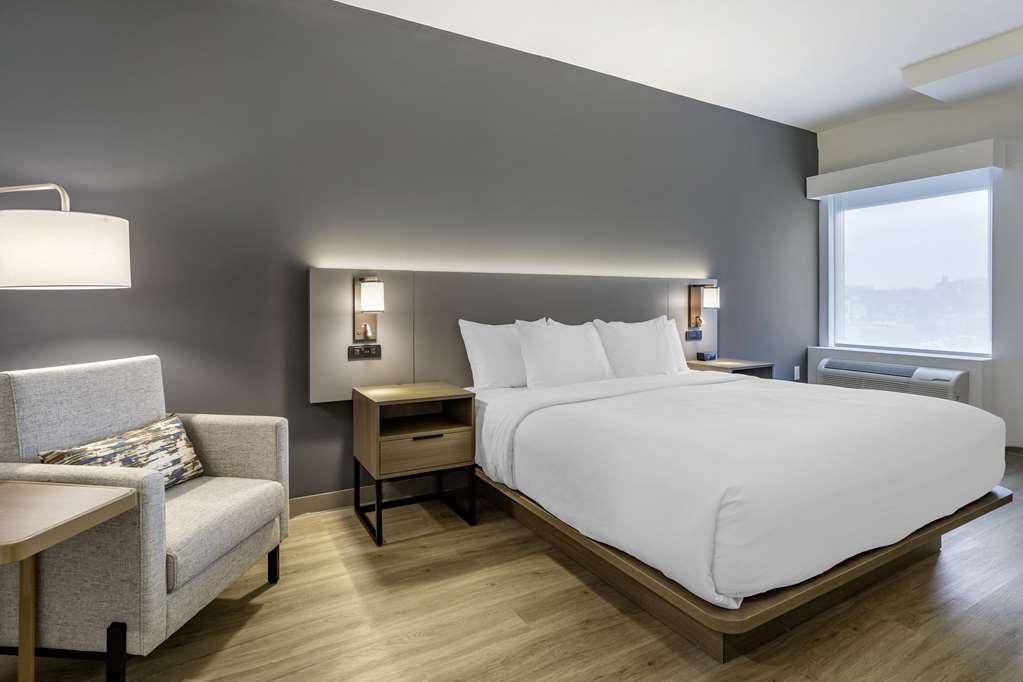 Comfort Inn & Suites Newark Liberty International Airport חדר תמונה