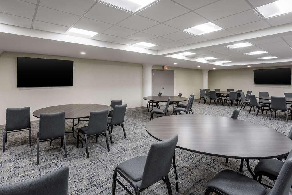 Comfort Inn & Suites Newark Liberty International Airport מתקנים תמונה