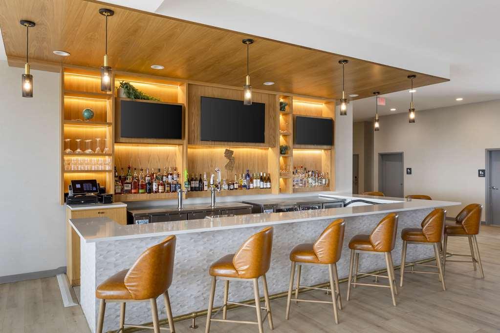 Comfort Inn & Suites Newark Liberty International Airport מסעדה תמונה