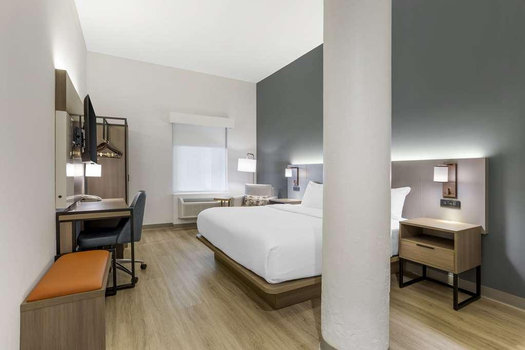 Comfort Inn & Suites Newark Liberty International Airport חדר תמונה